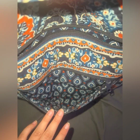 Vera Bradley Backpack - Picture 5 of 6